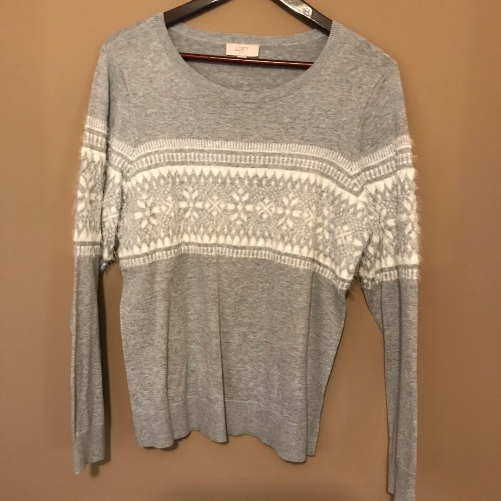 Womens soft grey sweater LG
